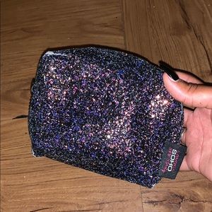 Makeup bag